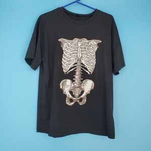 SHEIN Size Small Skeleton Black Tee